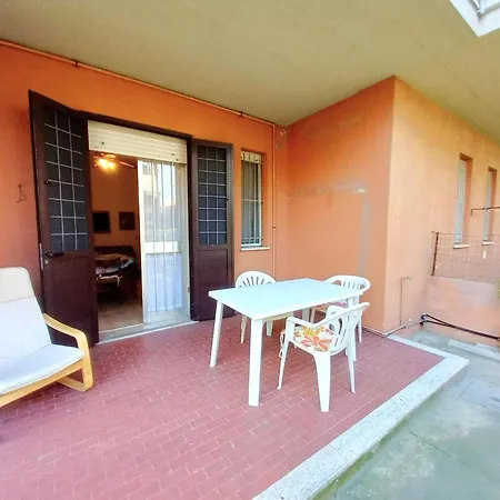 شقة Attractive With Private Garden *